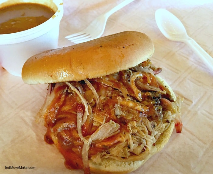 pulled pork sandwich - Stanley's Famous Pit Bar-B-Q Tyler TX