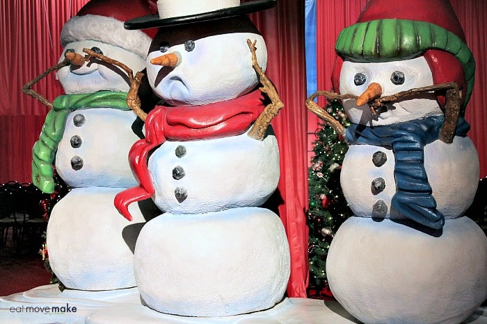 snowmen sculptures