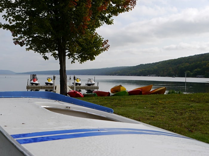 Corning kayaking and paddleboarding at Keuka Lake