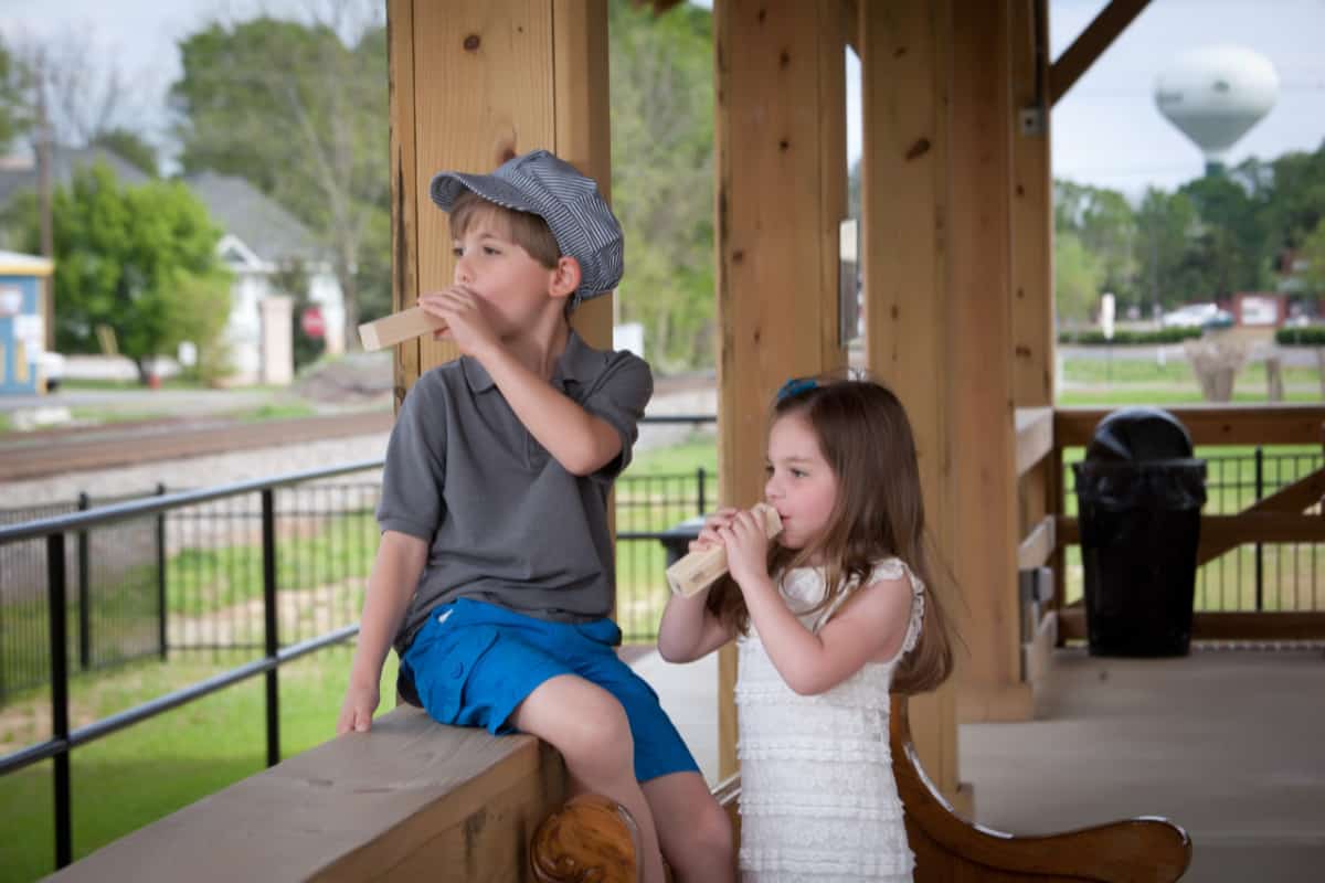 Locust Grove Train Watching Platform