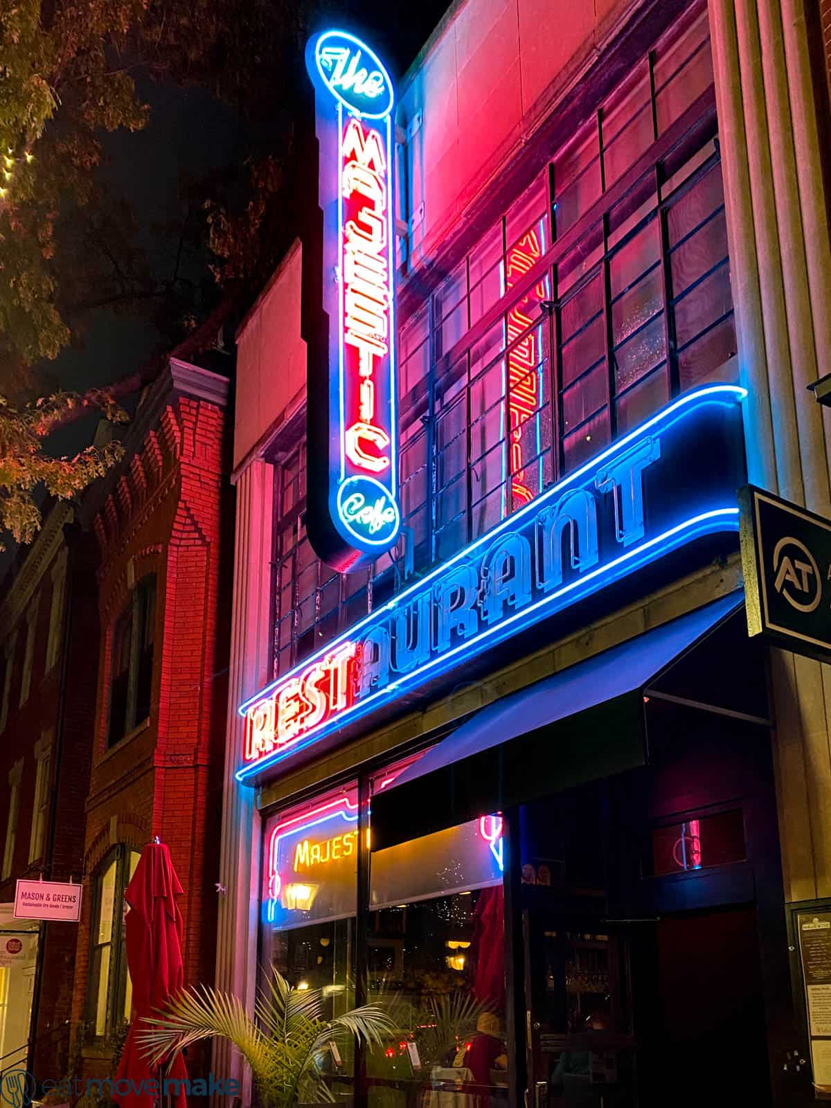 Majestic Cafe neon sign