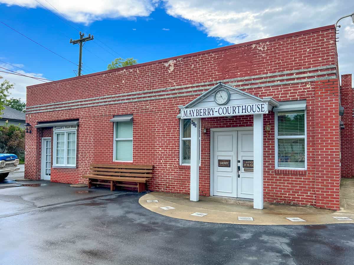 Things To Do In Mount Airy NC Mayberry North Carolina   Mayberry Courthouse 