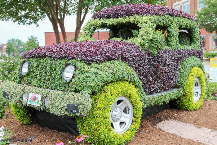 topiary jeep