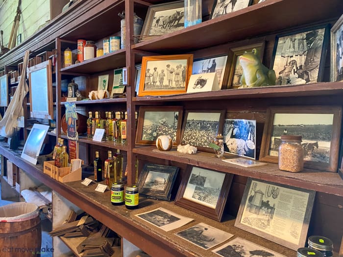 inside general store at Frogmore Plantation