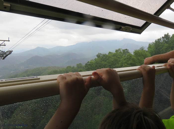 kids enjoying ride on Ober Gatlinburg