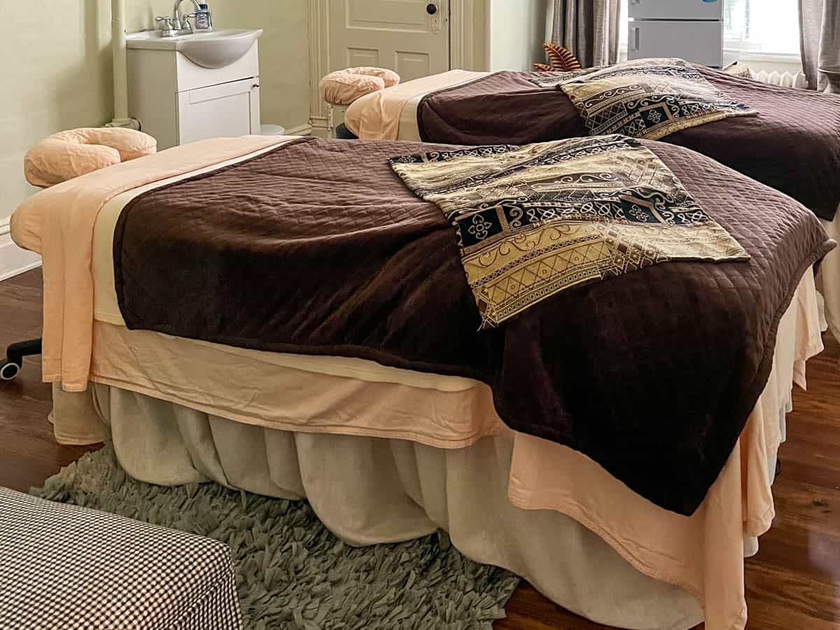 massage beds at Waverly Inn