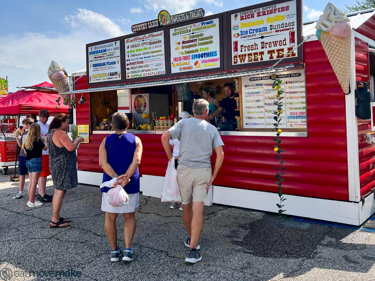 people by festival vendor