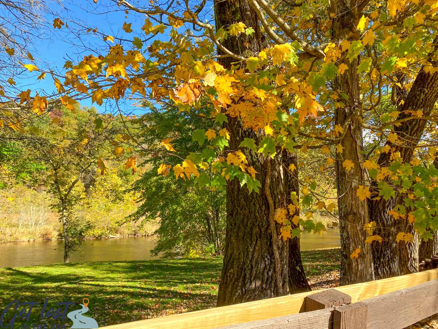 fall foliage at Alvarado Station