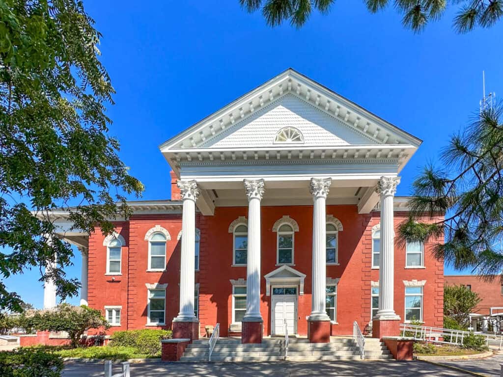 Carteret County Courthouse