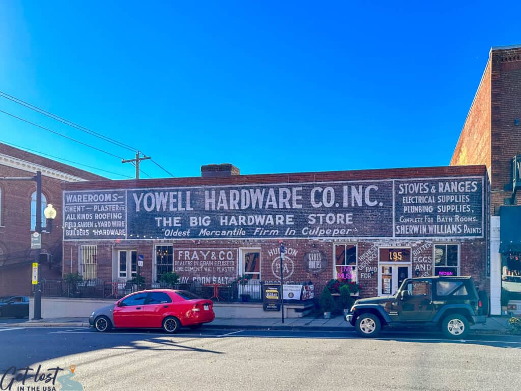 Yowell Hardware Company bldg
