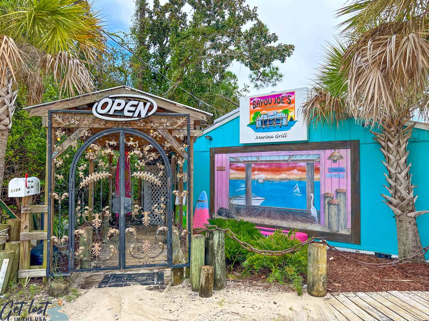 Bayou Joe's entrance.