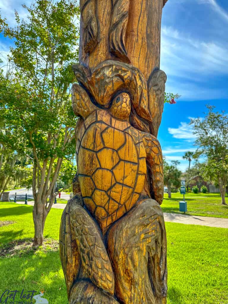 sculpted tree in St. Andrews park.