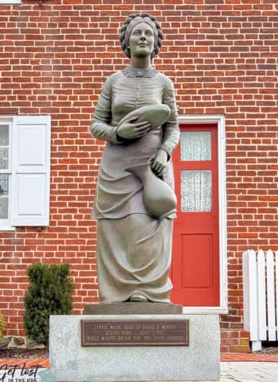 Jennie Wade statue.