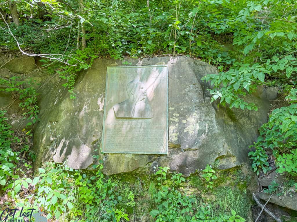 Dolliver Plaque.